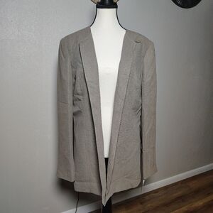 Cintas NWT Elegant Women's Taupe Blazer Size 14